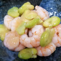 さるちゃん♪'s cooksnap of when they made 簡単♪そらまめと海老の塩炒め.