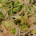 かめのたろう's cooksnap of when they made キュウリとレタスともやし新玉ねぎの酢の物.
