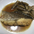 piyoooko's cooksnap of when they made 天然鯛とごぼうの煮付け.