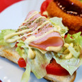 アイリッシュショコラ's cooksnap of when they made ハムとレタスとトマトのハーブ塩トースト.