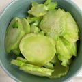 lomi2's cooksnap of when they made 調味料2つだけ！ブロッコリーの茎のお漬物.