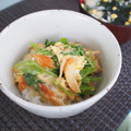 バカリャウ's cooksnap of when they made 三つ葉とえのき、油揚げの卵どんぶり.