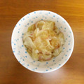 みめい's cooksnap of when they made 自然栽培 赤玉ねぎの生サラダ.