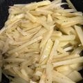 hykumi's cooksnap of when they made じゃがいも大量消費！酢醤油炒め.