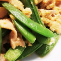 Pandanoko's cooksnap of when they made 簡単♪スナップエンドウと豚肉の甘辛炒め♥.