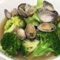 yummy?'s cooksnap of when they made アサリとブロッコリーのガリバタースープ☆.