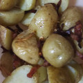 はらさわひでゆき's cooksnap of when they made 【簡単おかず】新じゃがのガーリック炒め.