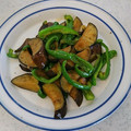 malokun's cooksnap of when they made 簡単　ナス＆ピーマンの生姜醤油炒め.