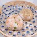 まこさんど's cooksnap of when they made 鮭フレーク&天かす&あさつきのおにぎり.