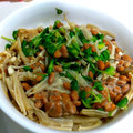 ユーロン's cooksnap of when they made えのきとカイワレの納豆和え.