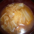 ♡スヌーピーZ♡'s cooksnap of when they made 白菜と油揚げの味噌汁.