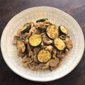 モコ２モコ太's cooksnap of when they made 節約～豚こま肉とズッキーニのカレー炒め☆.