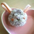 ねっちゃんっ's cooksnap of when they made ゆかりｶﾞｰﾘｯｸﾁｰｽﾞおにぎり.