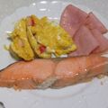 きらり流れ星's cooksnap of when they made お弁当にも♬カニカマ入り玉子焼き.