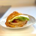 かっちゃん杉's cooksnap of when they made 鶏肉の竜田揚げ入りチーズバーガー.