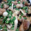 blueberry4's cooksnap of when they made ご飯がすすむ！鶏ときのこの味噌照り炒め.