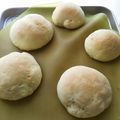 みみ母's cooksnap of when they made 薄力粉100％♪レンジ醗酵のプチパン☆.