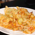 ヒロぴ～'s cooksnap of when they made 初夏お勧め！そら豆と新玉の風味かき揚げ.