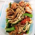 きり林檎's cooksnap of when they made スナップエンドウ☆えのき☆鶏もも肉炒め.