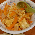 クック1BXKLA☆'s cooksnap of when they made 我が家の定番＊玉ねぎと人参の玉子炒め.