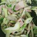 サカもん★'s cooksnap of when they made 牛肉とセロリの野菜炒め.