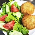ムーミン☆ママ's cooksnap of when they made レタスとトマトときゅうりの簡単サラダ.