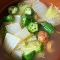 みーちーこー's cooksnap of when they made 白菜とウインナーとオクラのスープ.