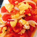 KAORULALA's cooksnap of when they made 新たまねぎとトマトの卵炒め.