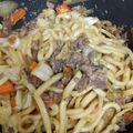 あやめろ♡'s cooksnap of when they made コストコプルコギビーフで♡焼きうどん.