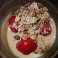 inLondon's cooksnap of when they made イチゴミューズリー練乳ヨーグルト.