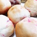 ミカ★ヅキ's cooksnap of when they made 白玉生地で紅白～粒ジャムマーブルパン.