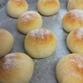 Cota0701's cooksnap of when they made ふわふわ失敗なし白パン.
