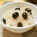 ももいろさくら's cooksnap of when they made リメイク♬お正月黒豆煮deおこわを炊く✿.