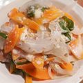 シェフなみく's cooksnap of when they made ★☆新玉ねぎとキャベツのレンジ蒸し鶏☆★.
