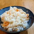gongmei's cooksnap of when they made 秋！簡単！鮭としらすの炊き込みご飯.