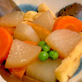 まき1972's cooksnap of when they made 大根と人参と梅焼きの煮物.