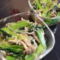 みこひろママ's cooksnap of when they made 小松菜としめじとしらすの健康副食.