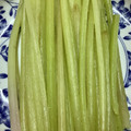 Peaceera's cooksnap of when they made ふきの水煮(下茹で・アク抜き).