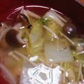 ktm1024's cooksnap of when they made 糖質制限☆きのこと白菜のスープ.
