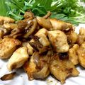 やなつこ's cooksnap of when they made ご飯進む！鶏肉と長芋と舞茸のガリバタ醤油.