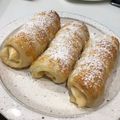 クックJO3JGH☆'s cooksnap of when they made とろ〜りカスタードクリームのパイコロネ.