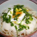 あいーぷ's cooksnap of when they made ♬ツルツル♫とろろねぎ温たまうどん.