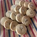 cocco0622's cooksnap of when they made ローズマリーと岩塩のホロホロ食感クッキー.