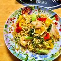 komutatata's cooksnap of when they made ベトナム風ガーリックバター焼きそば.