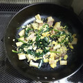クックBKYN9D☆'s cooksnap of when they made ほうれん草とキノコとベーコンの卵とじ.