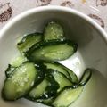 たべたべこ's cooksnap of when they made 夏にさっぱり☆きゅうりの塩麹レモン浅漬け.