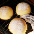 ハチ8コロ8's cooksnap of when they made ふあふあ♡ 苺のクリームチーズパン♡.