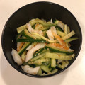 ☆あやしん〜☆'s cooksnap of when they made お弁当にも◎きゅうりと竹輪の和え物.