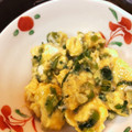なーなちゃん's cooksnap of when they made 大根葉のごま油炒めのふんわ〜り卵とじ♪.