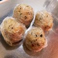 キュリあす's cooksnap of when they made 天かす×ごま塩×葱のわさび風味おにぎり.